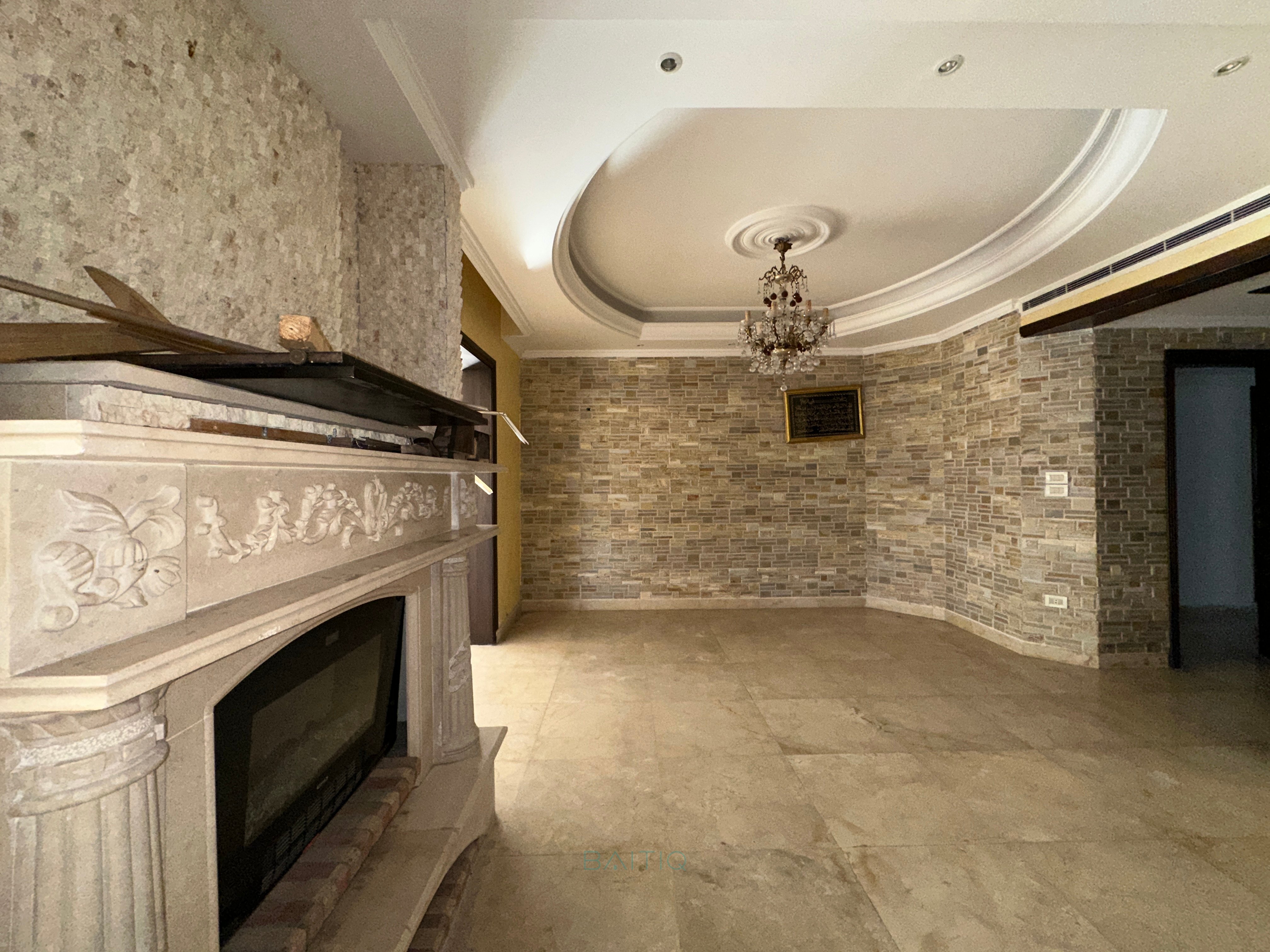 Huge Apartment for Sale in Jnah