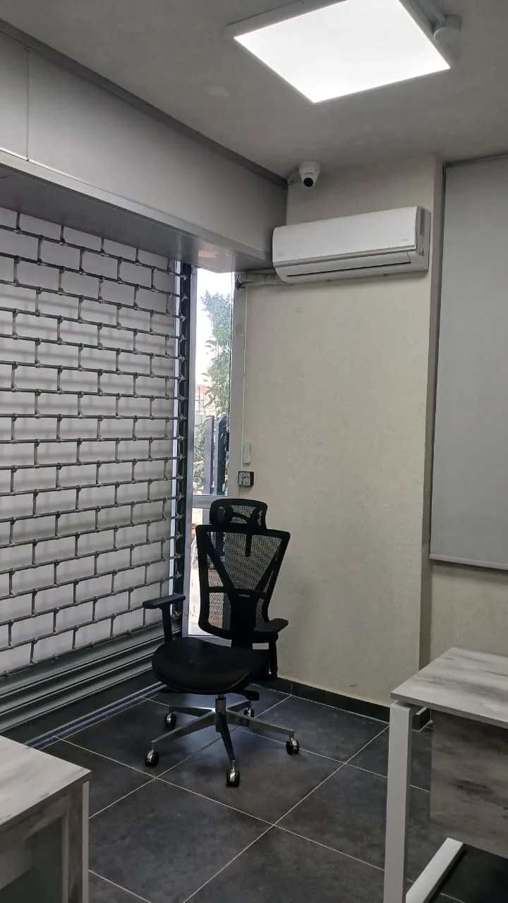 Shop for sale in Dbayeh — الصورة 3
