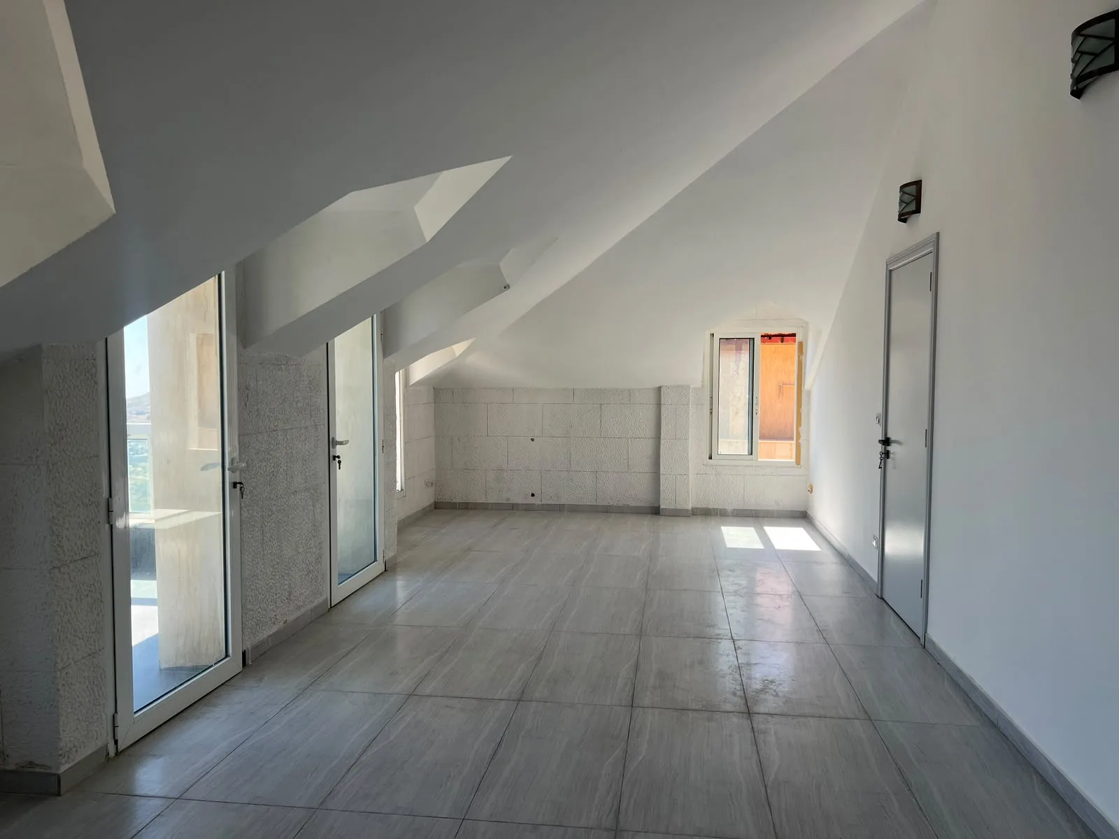 Duplex for Sale in Saoufar — الصورة 9