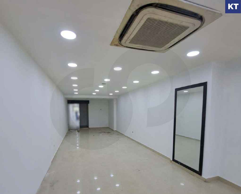 PRIVATE ENTRANCE/SHOP FOR RENT/MAZRAAT YACHOUH-METN