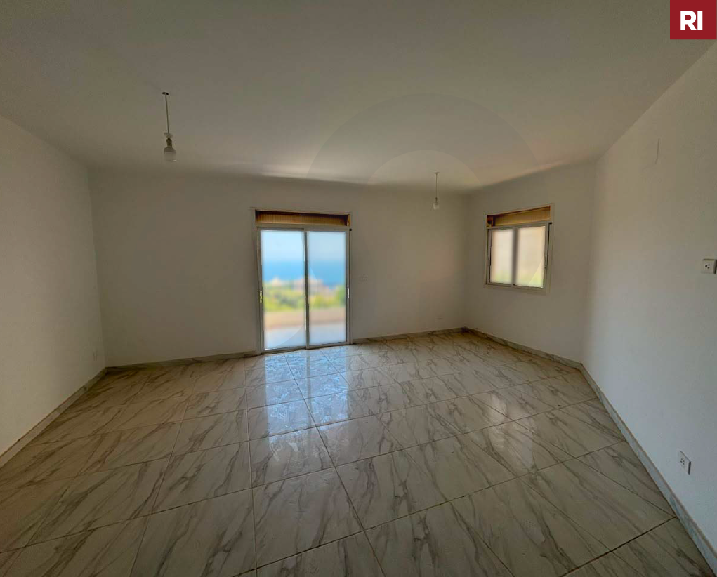 SEA VIEW, PRIME LOCATION, KFARABIDA-BATROUN — photo 1
