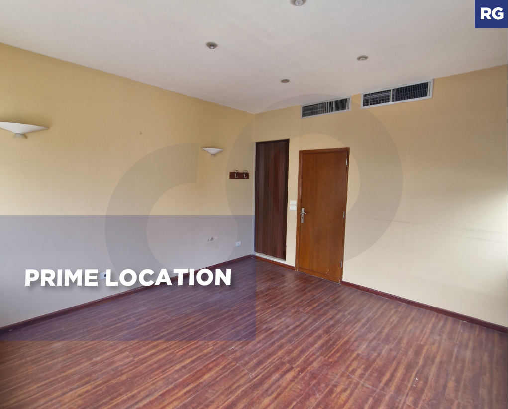 PRIME LOCATION / OFFICE FOR RENT / JBEIL