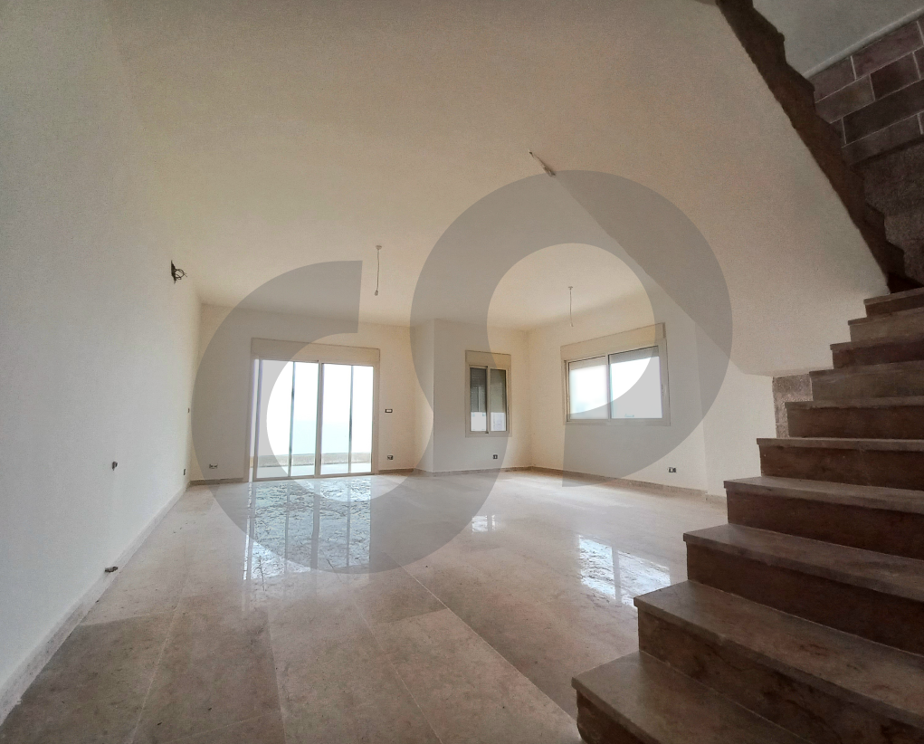 Luxurious Open Sea View Duplex for Sale in Jbeil BLAT — الصورة 2