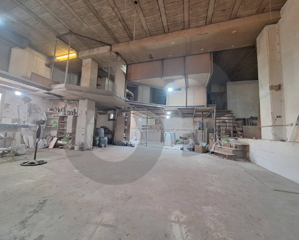 Prime commercial warehouse for sale — photo 2