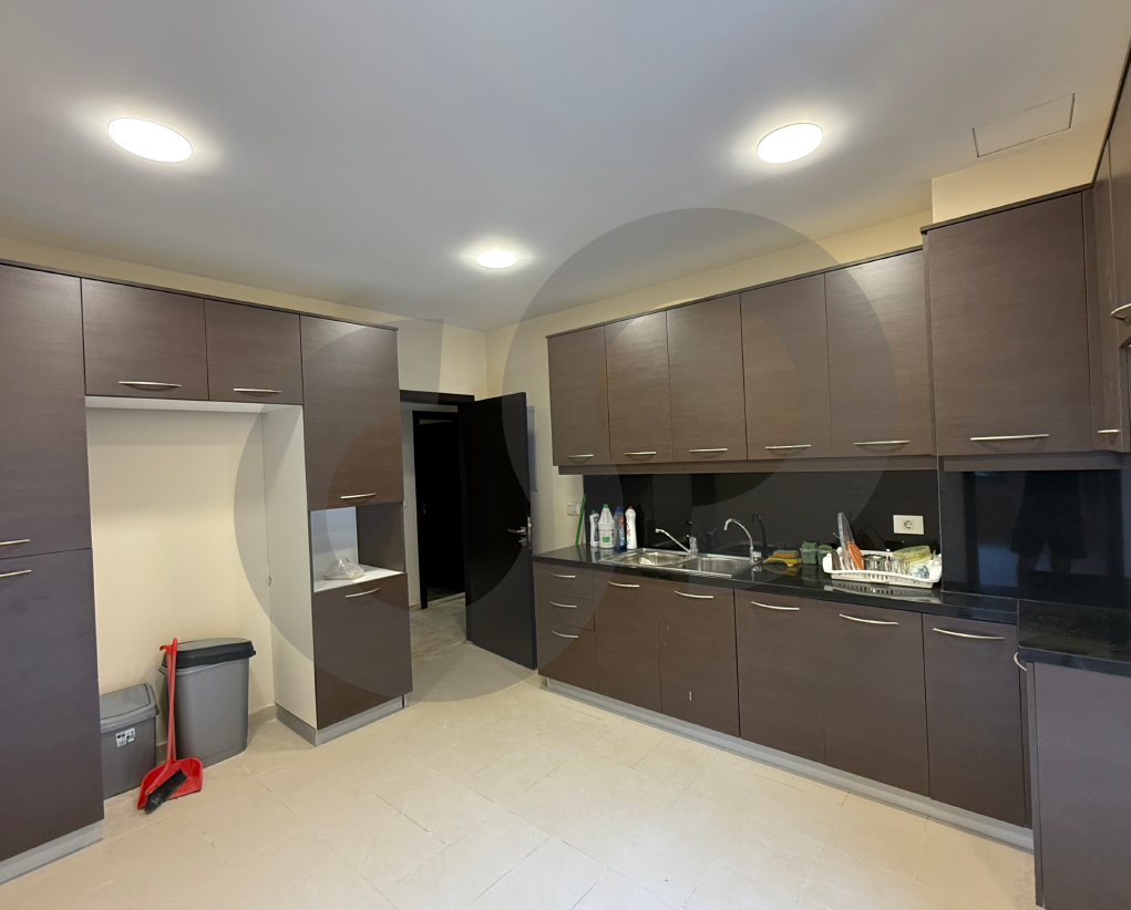luxury living in this stunning 220 sqm in sahel alma — photo 3