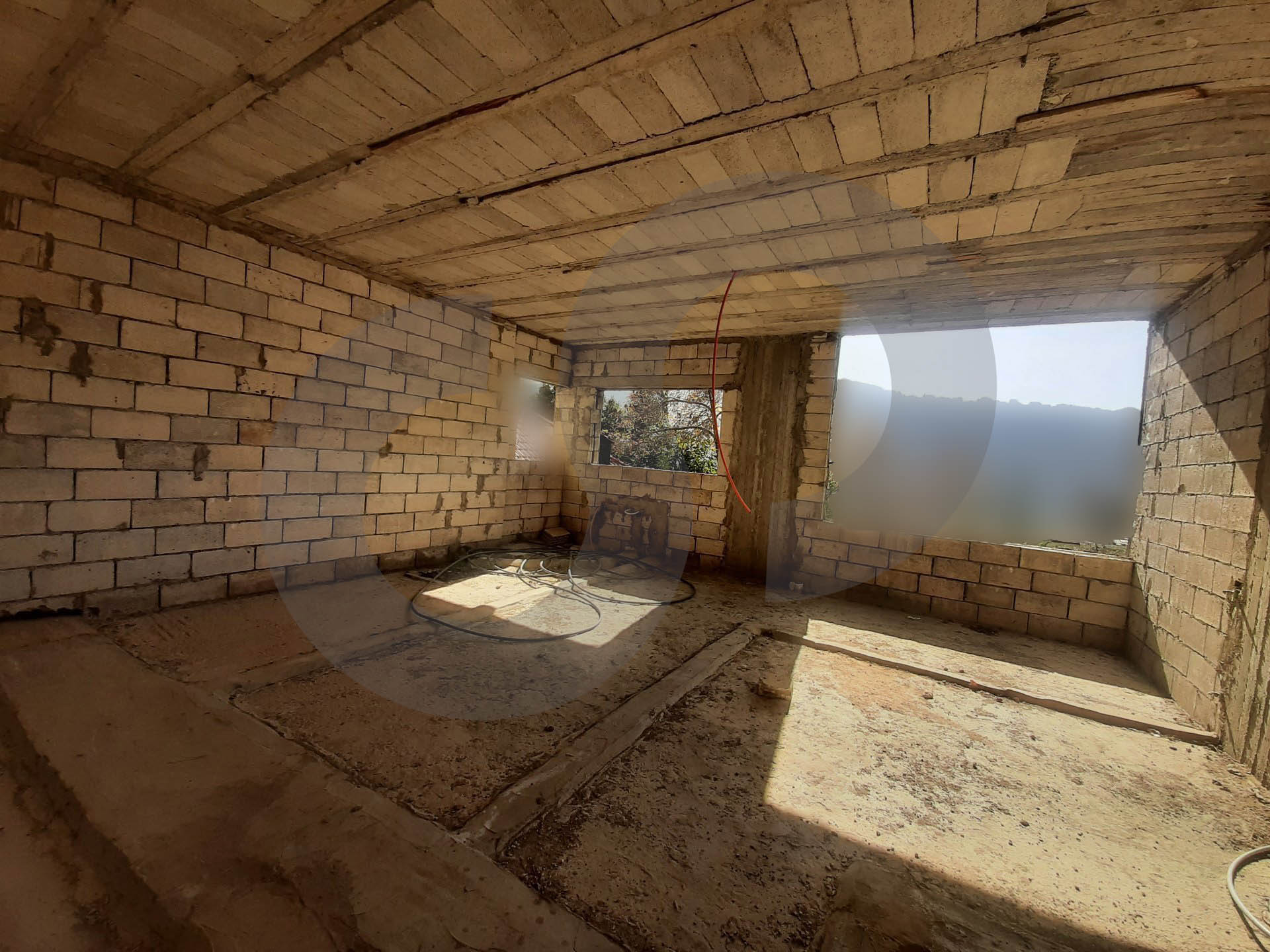 1325sqm Mountain house for sale in JBEIL — الصورة 2