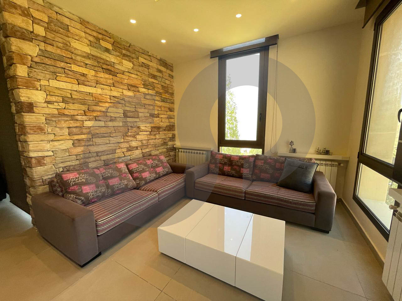 686sqm villa FOR RENT in Faraya — الصورة 2
