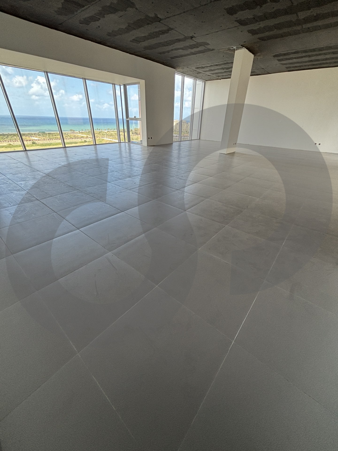 OFFICE - PRIME LOCATION IN DBAYEH ! — الصورة 2