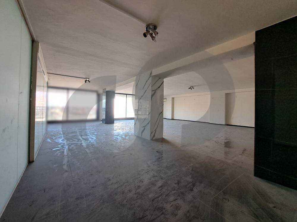 200 sqm Open Space for Sale – Dora Highway ! — الصورة 2