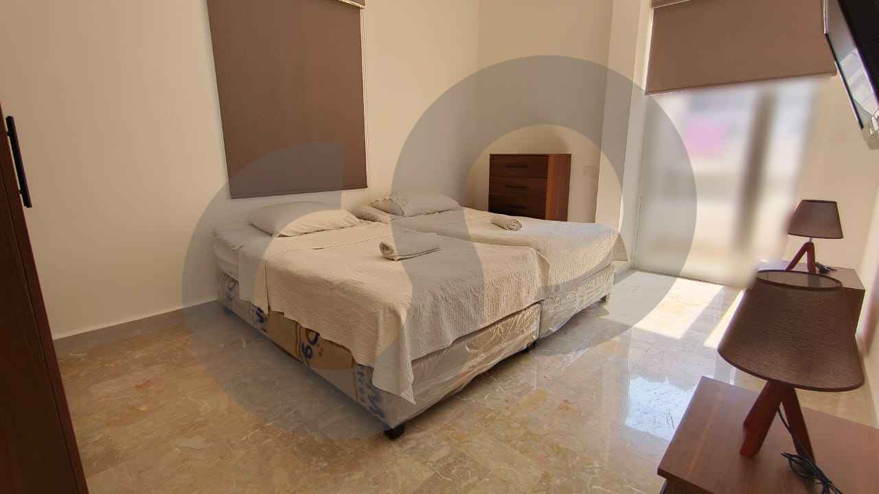 Ultra-Prime location/ Heart of Jbeil /vibrant area — photo 3