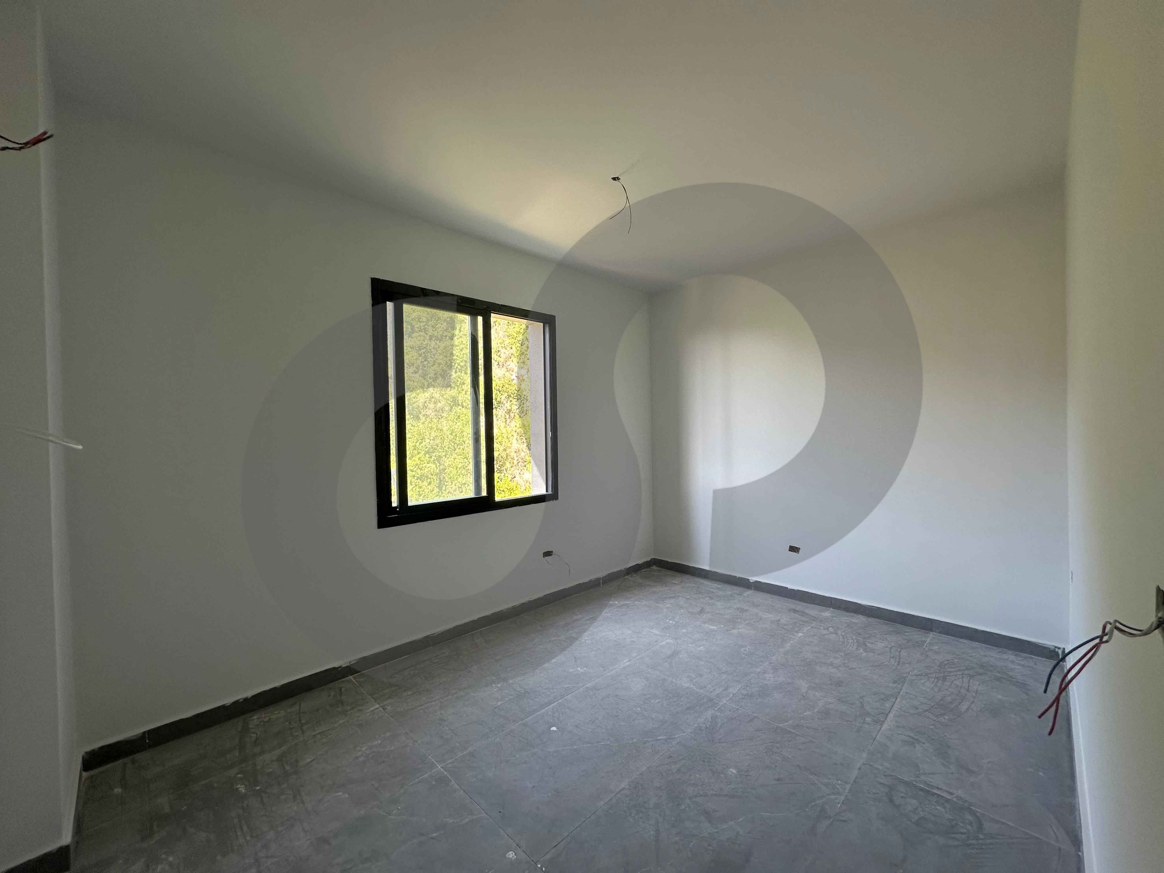 DOWN PAYMENT/Brand New/| Halat, Jbeil / quick and easy access — الصورة 2
