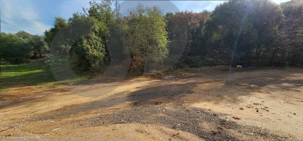 Land with an area of ??1699 SQM, in the Mtayleb area — الصورة 2