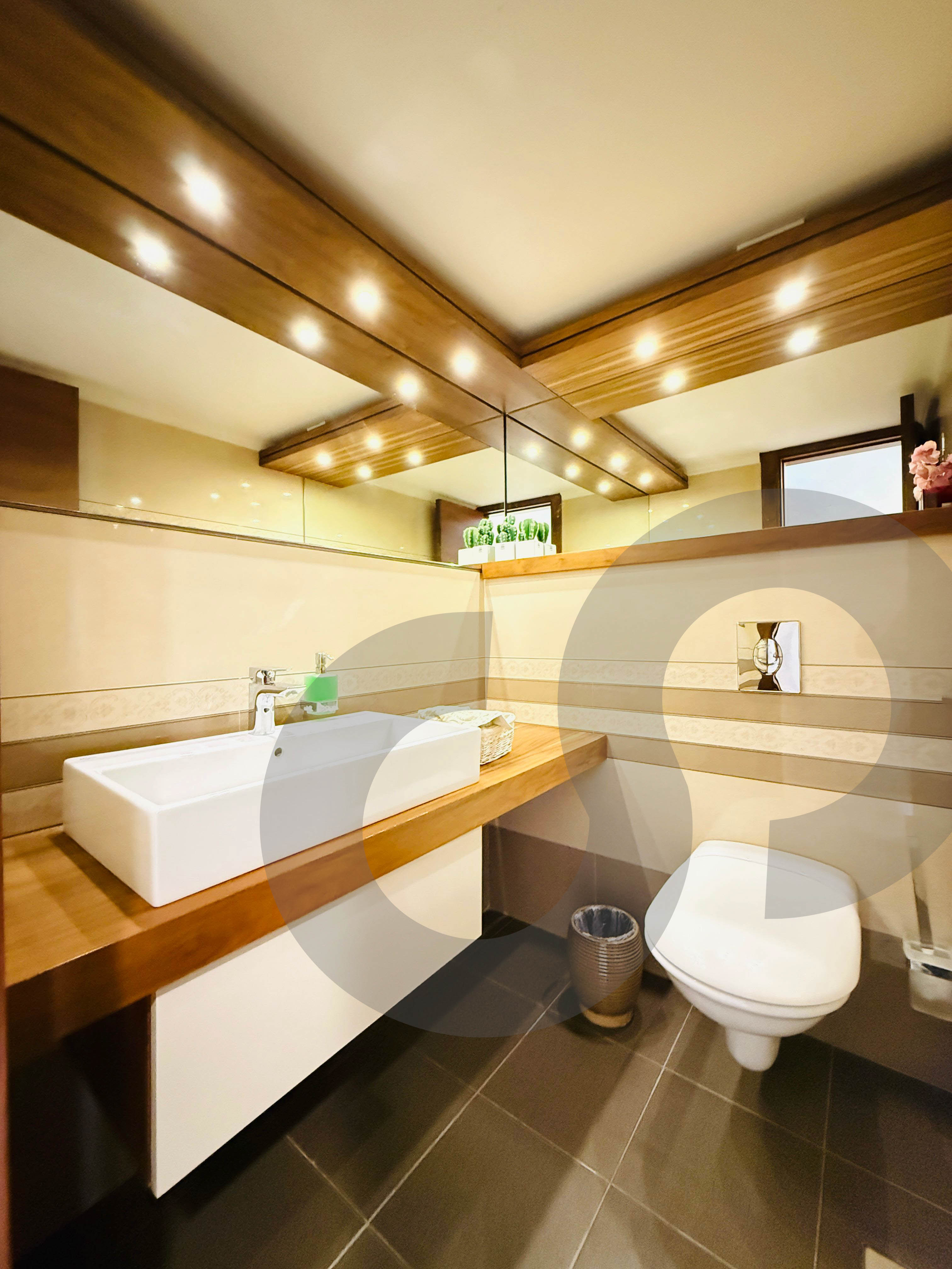 Luxurious 280sqm apartment in Sahel Alma, prime location — الصورة 3