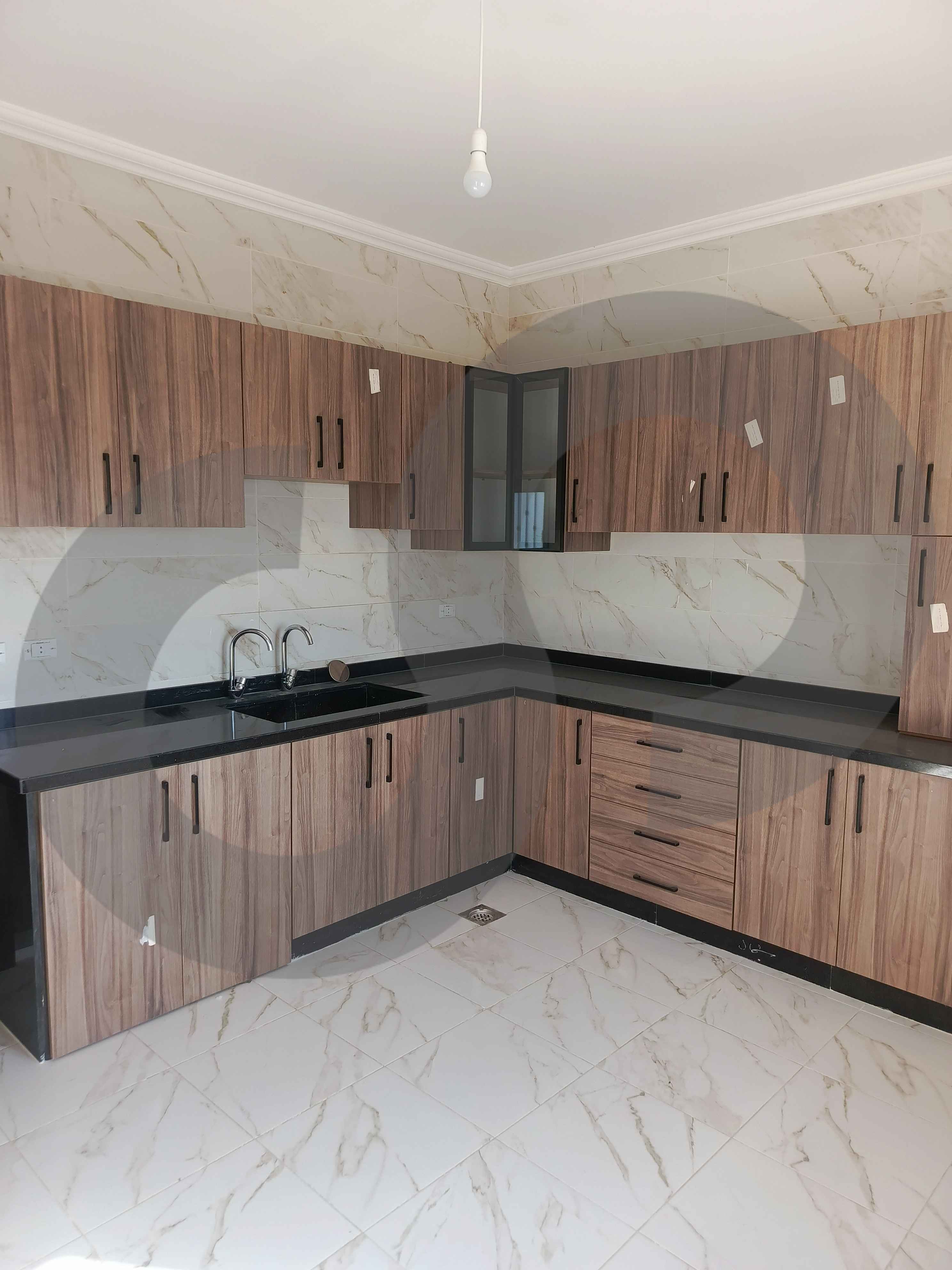Apartment with Private Garden for Sale in Jarjouh ! — الصورة 2