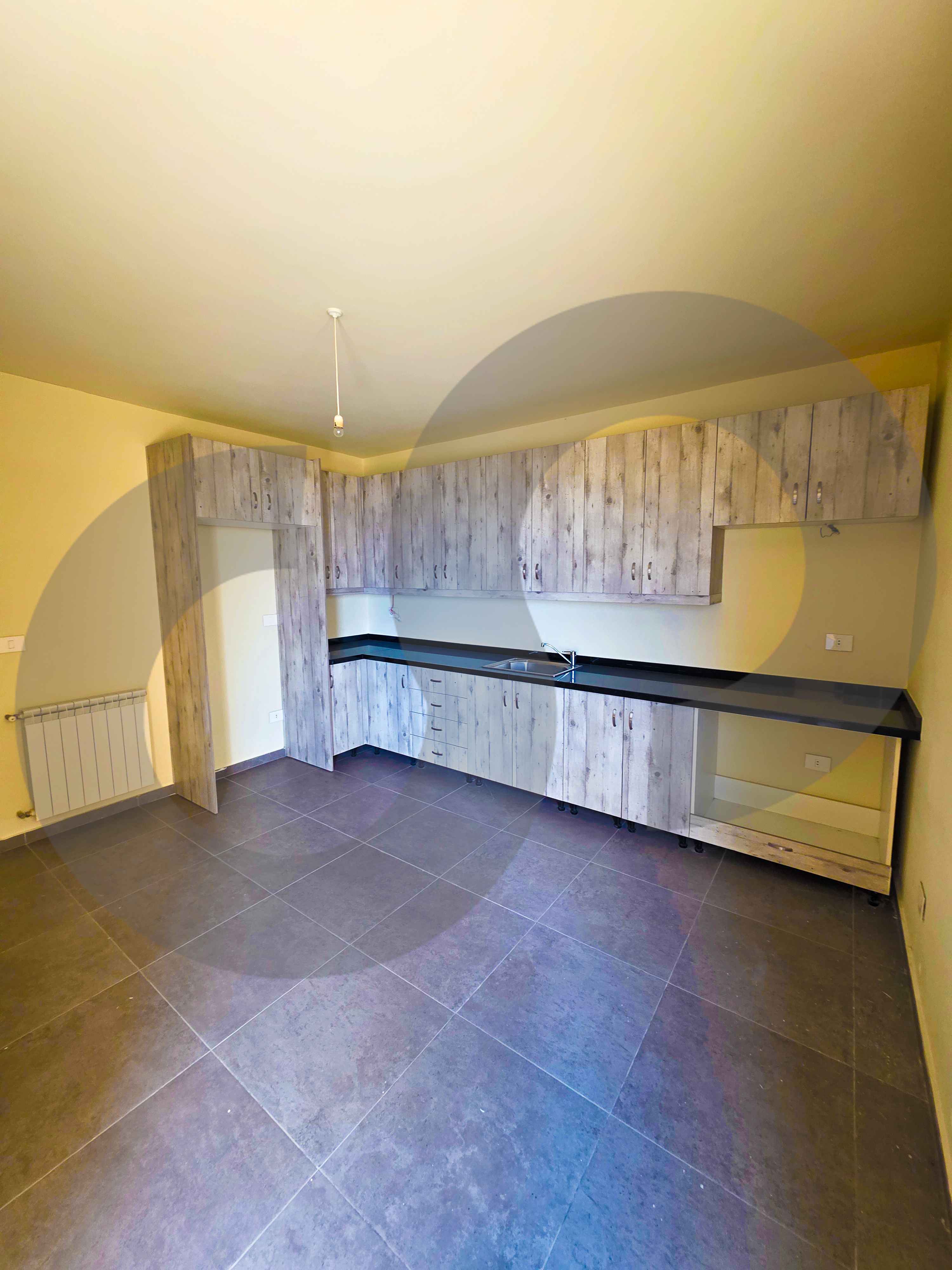 DUPLEX/Ghazir Kfarhbab/KESEROUAN / Dead end street — الصورة 3