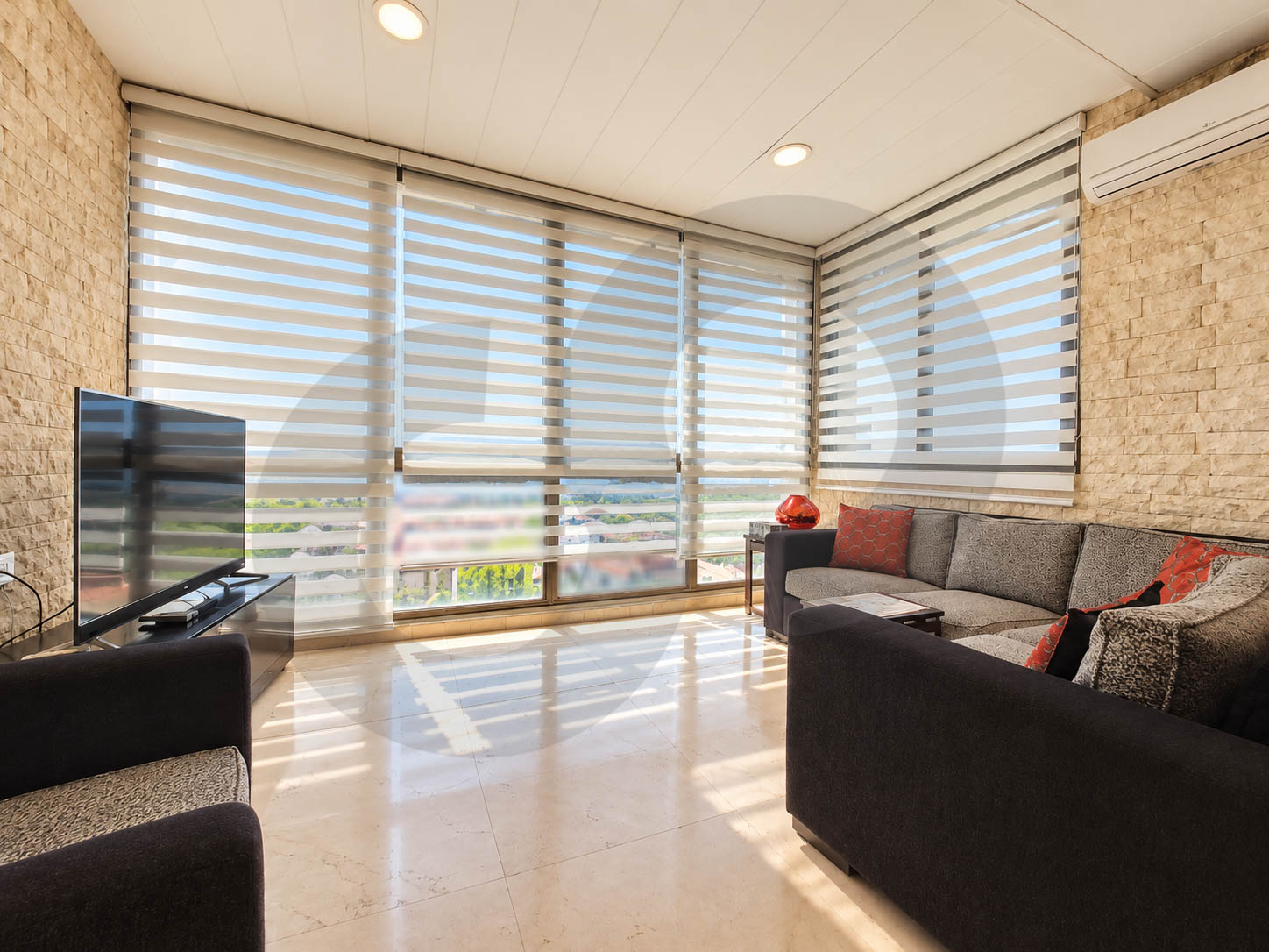 Bright with Scenic Mountain View/Fully furnished/MANSOURIEH-METN — الصورة 2
