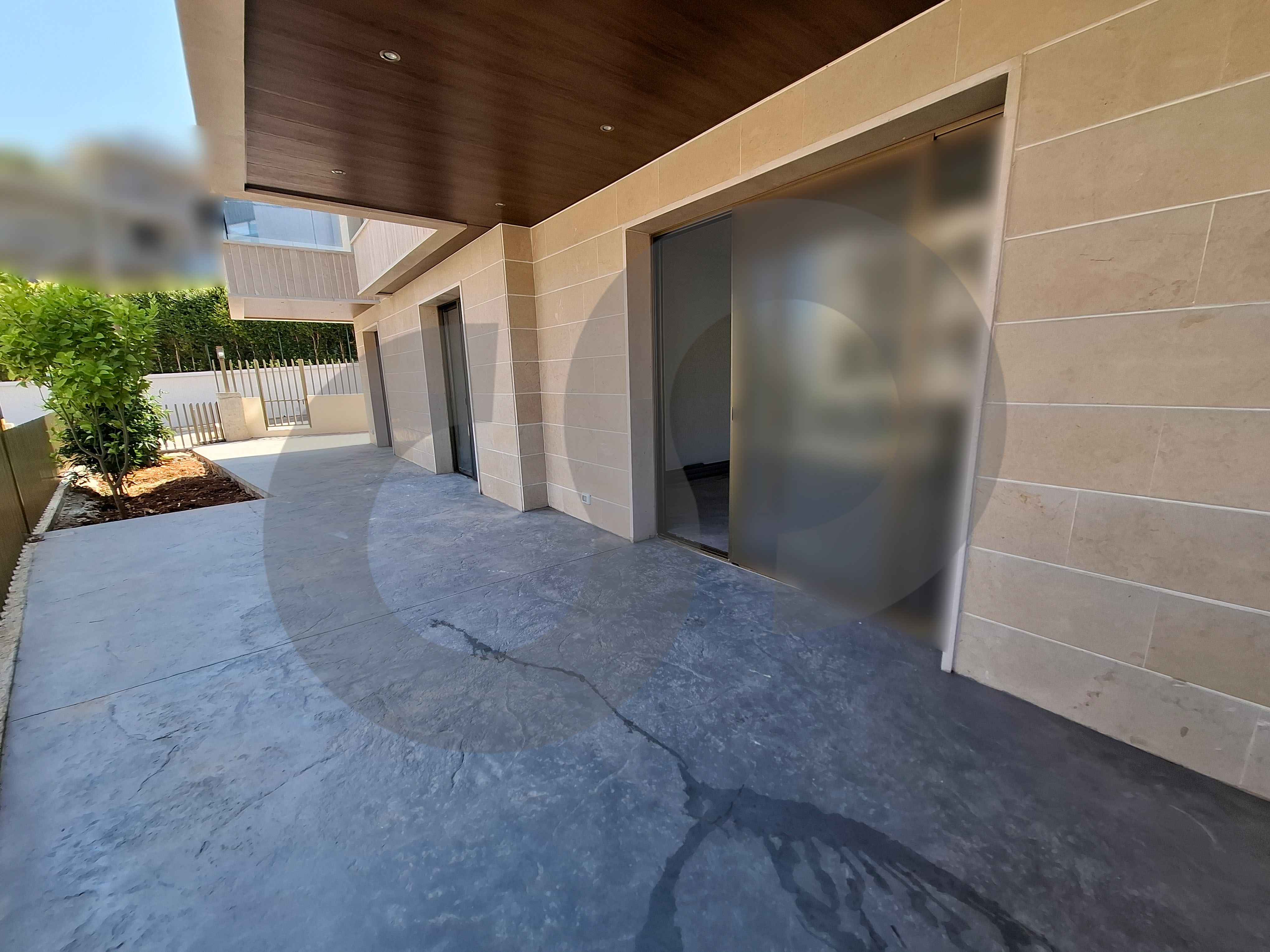 Brand new building/Partial view/ High-end finishing/fatqa,KESEROUAN — الصورة 2