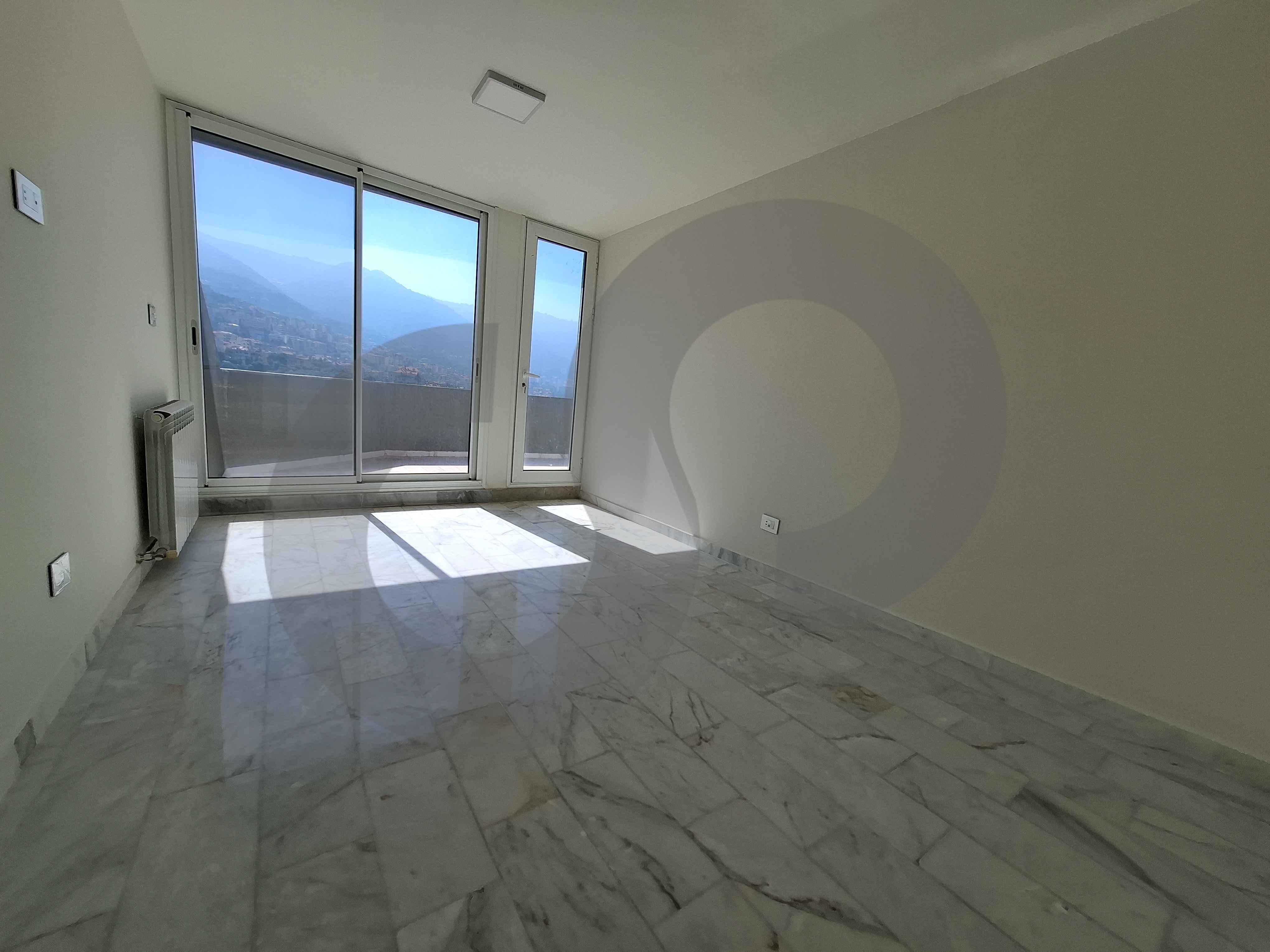 DUPLEX/Unobstructed views/Rare luxury living in Adma,KESEROUAN — الصورة 3