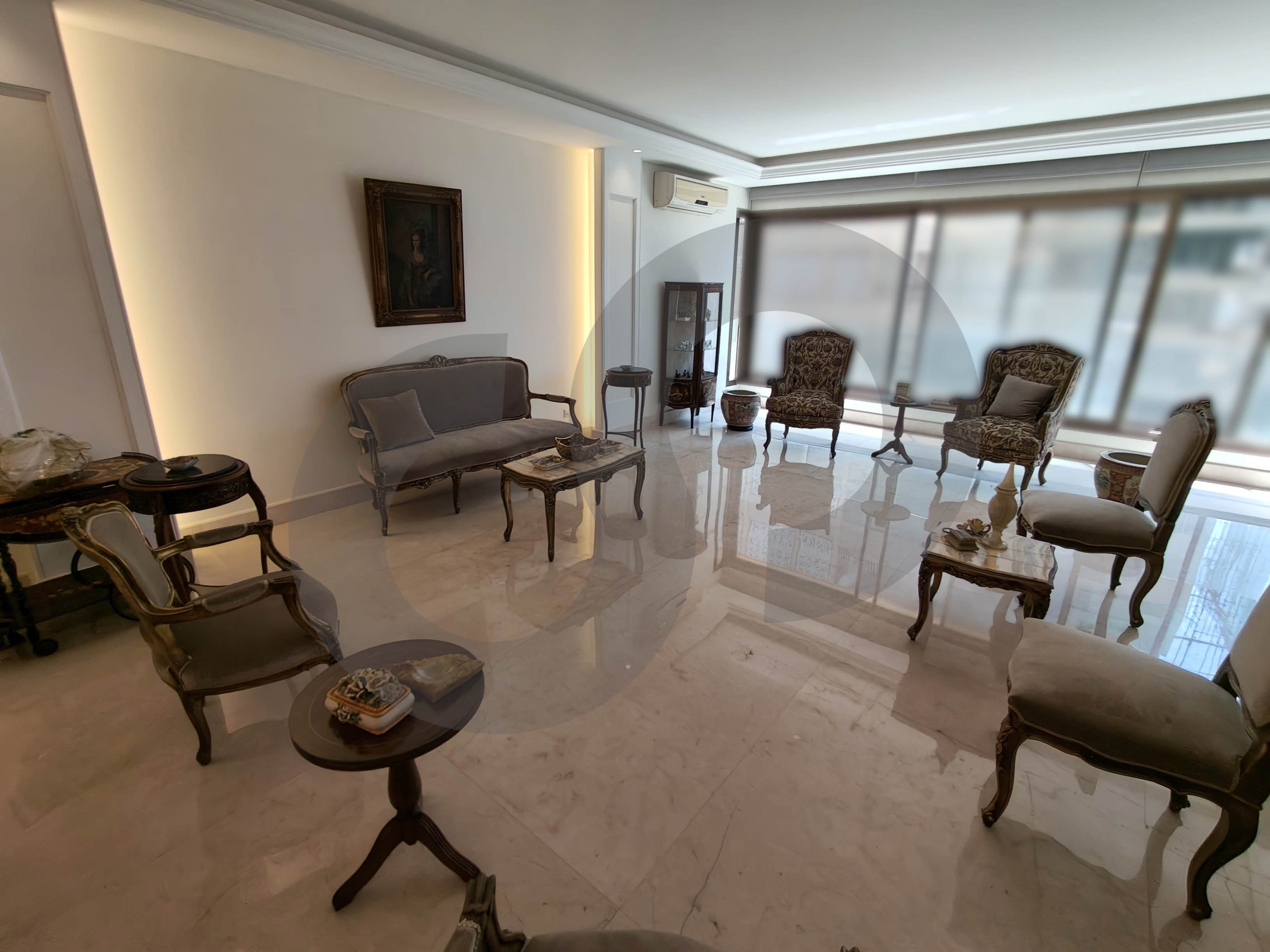 330 SQM Luxury Apartment for Sale | Australia Street, Raouché | Panoramic Sea View — الصورة 2