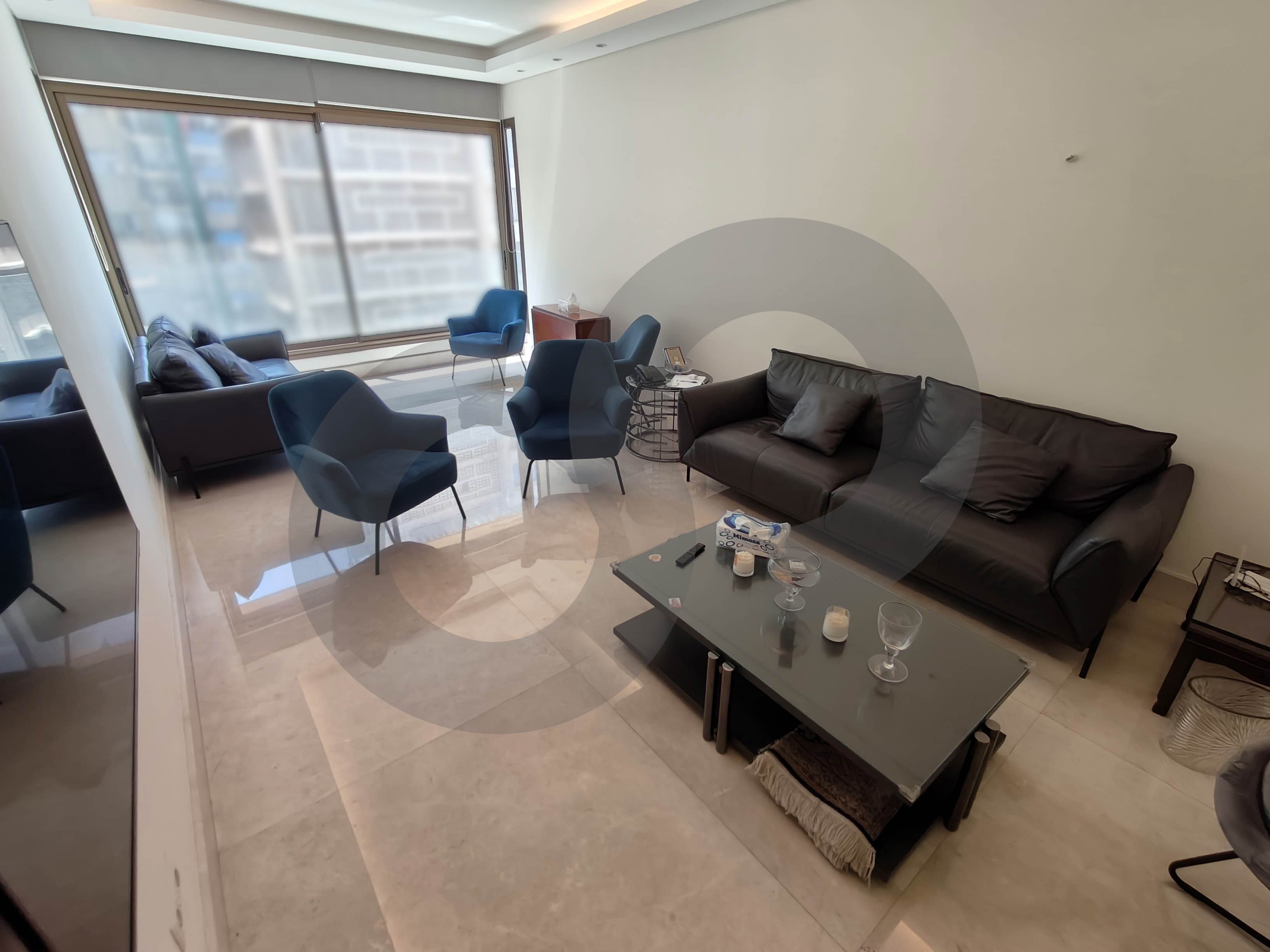 330 SQM Luxury Apartment for Sale | Australia Street, Raouché | Panoramic Sea View — الصورة 3