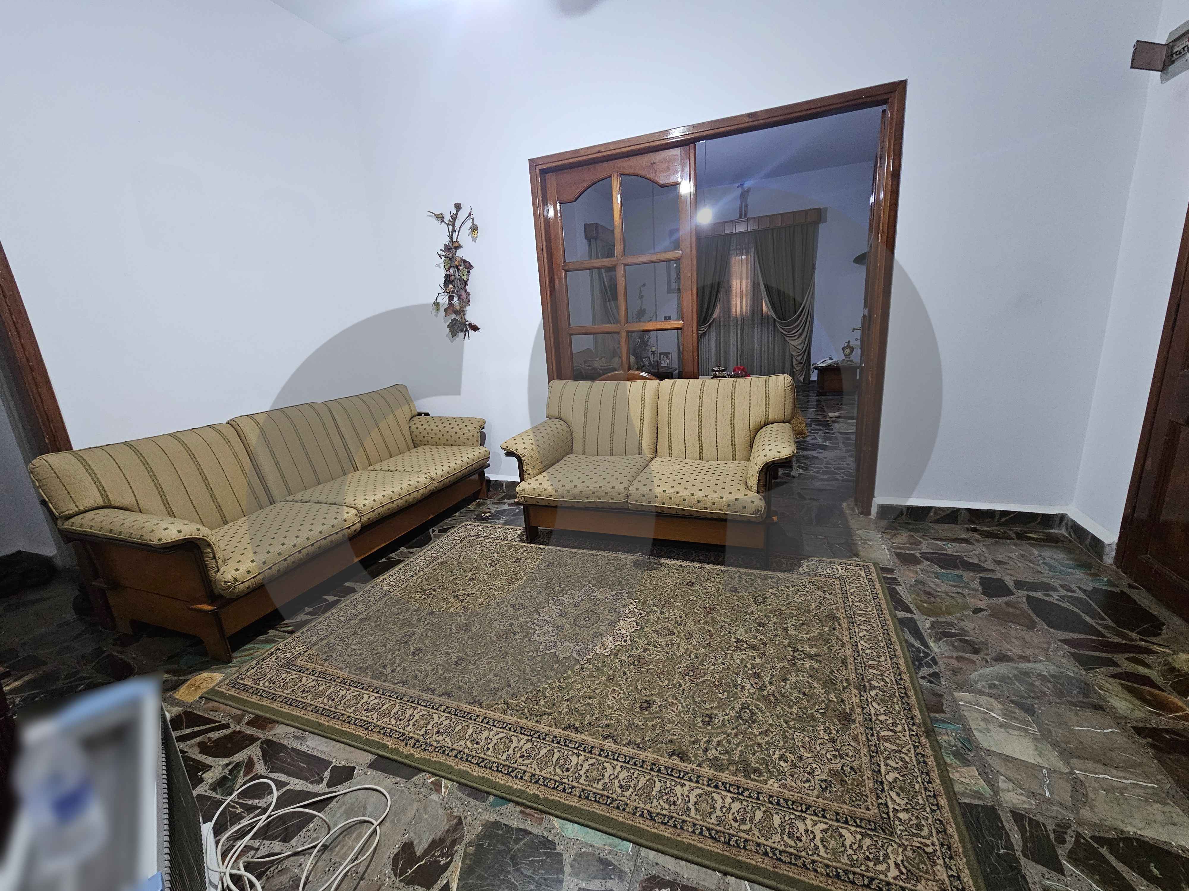 Building is now available for sale in Btouratij — الصورة 3
