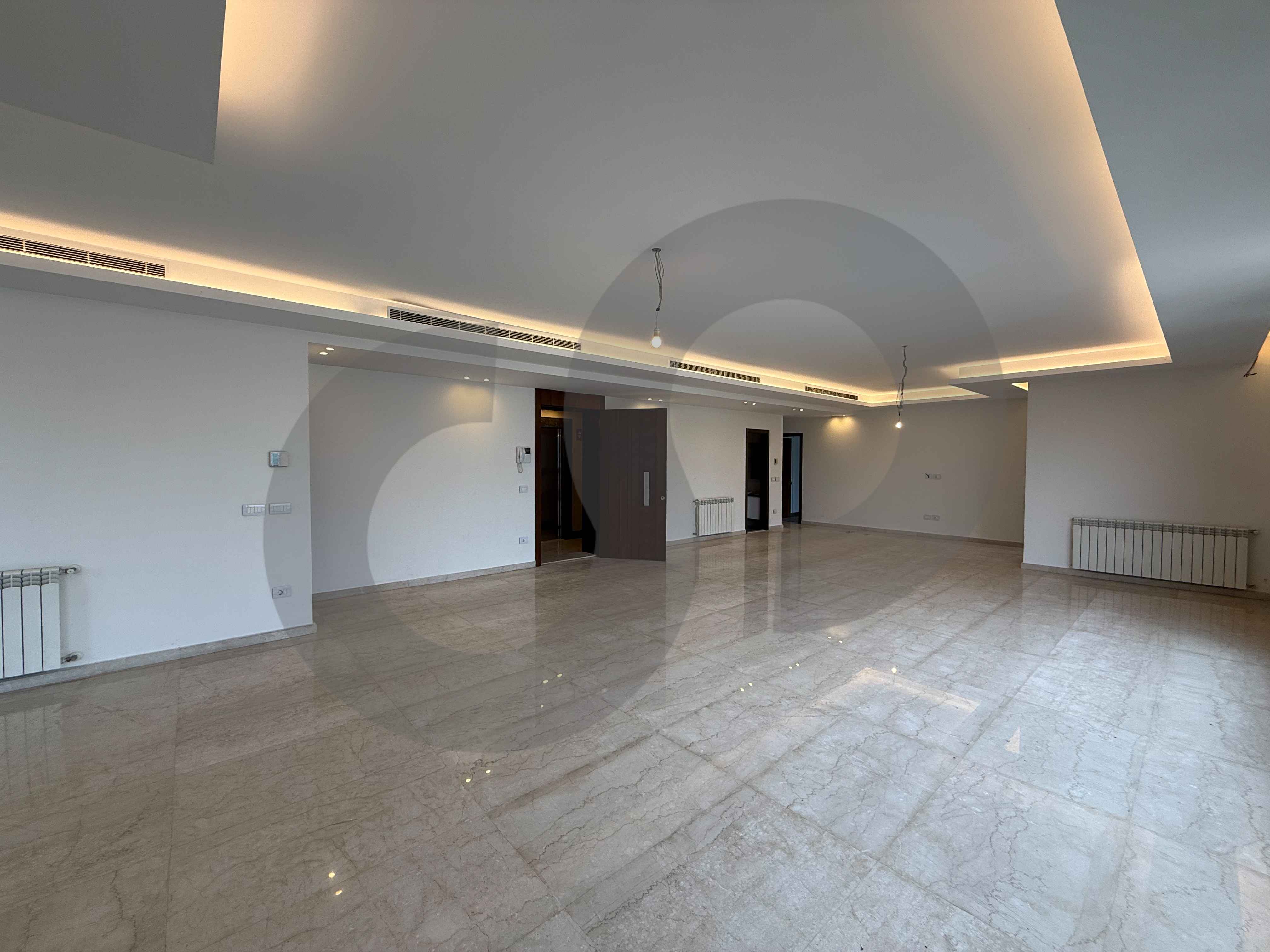 3 Balconies/2 Elevators/24/7 Security/Achrafieh — photo 2