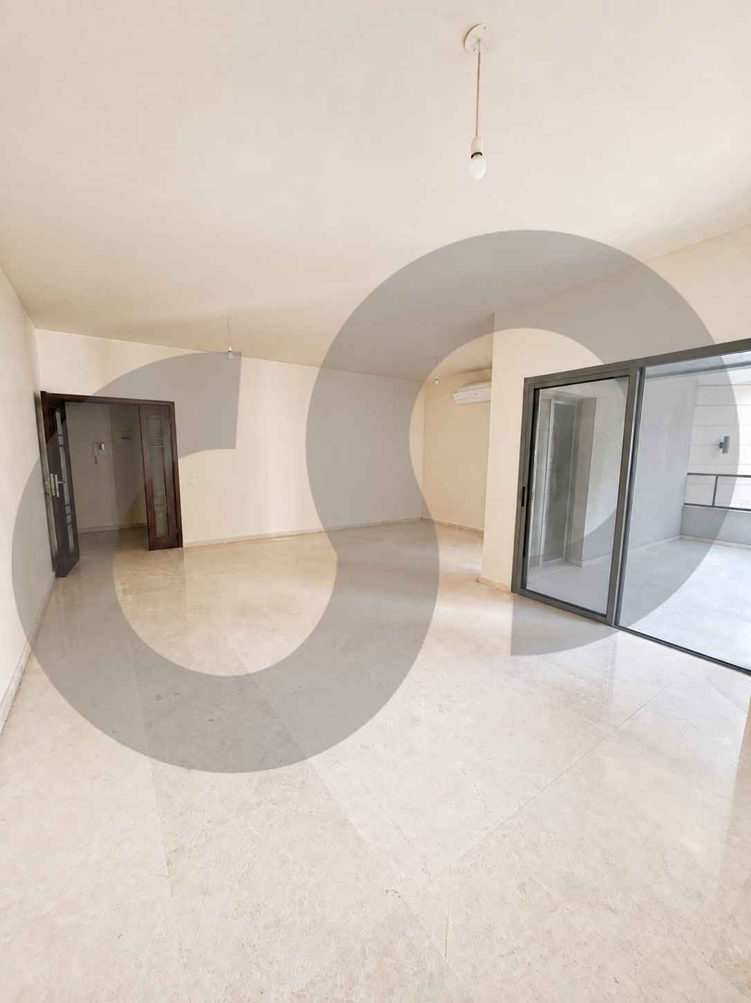 High-end finishing and excellent building facilities/RAS AL NABAA,BEIRUT — الصورة 3