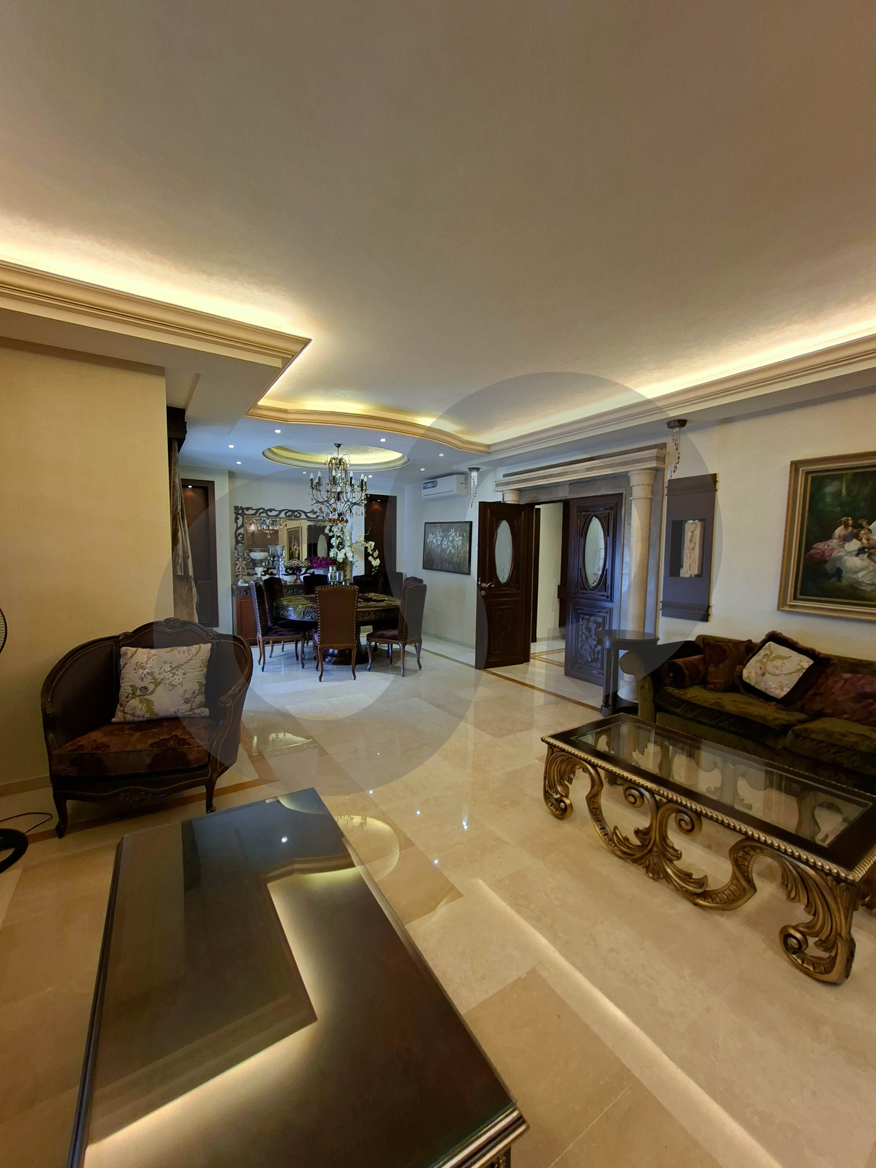 Fully Furnished/Fully Decorated/Prime Location/Beirut/Sanayeh — الصورة 3