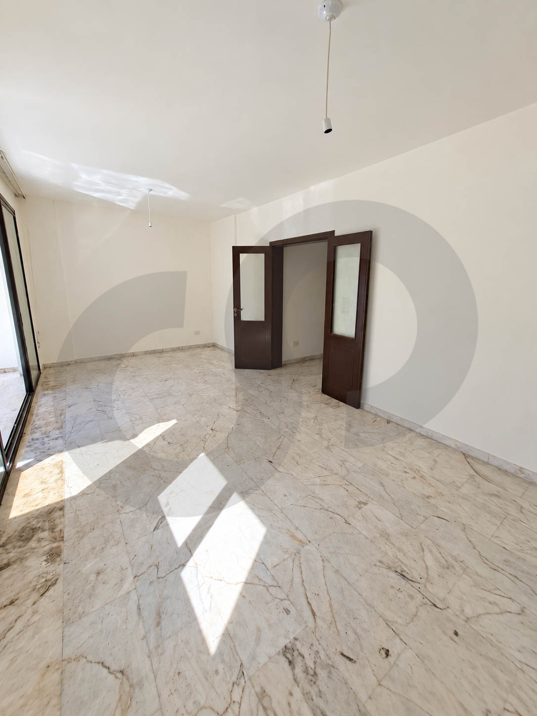 New Building/Electricity & Elevator 24 per 24 /TARIQ EL JDIDEH-BEIRUT — الصورة 3