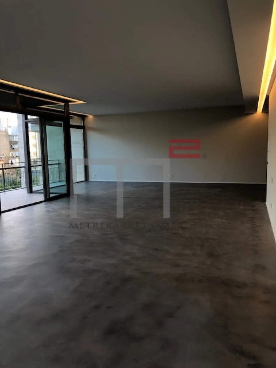 Apartment for Sale in Achrafieh
