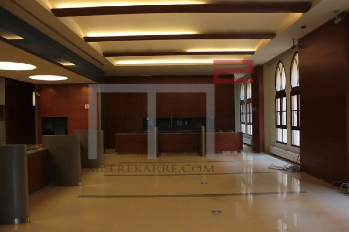 Office for Rent in Downtown — الصورة 2