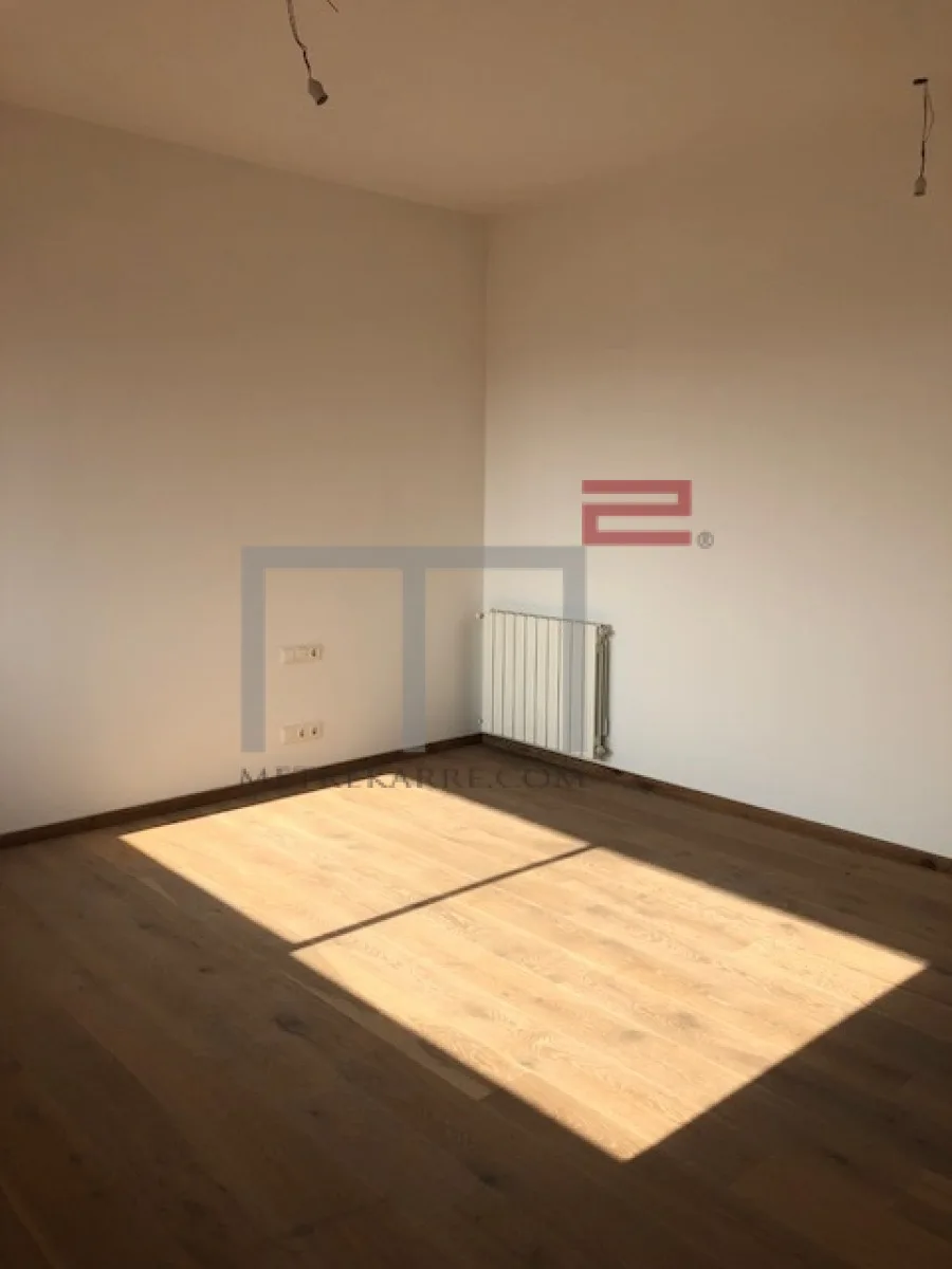 Apartment for Sale in Mar Mikhael — الصورة 3