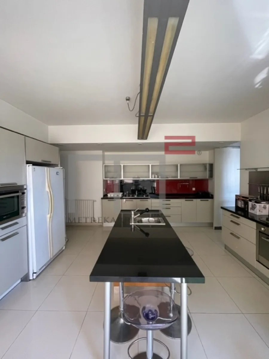Apartment for Sale in Furn El Hayek — الصورة 4