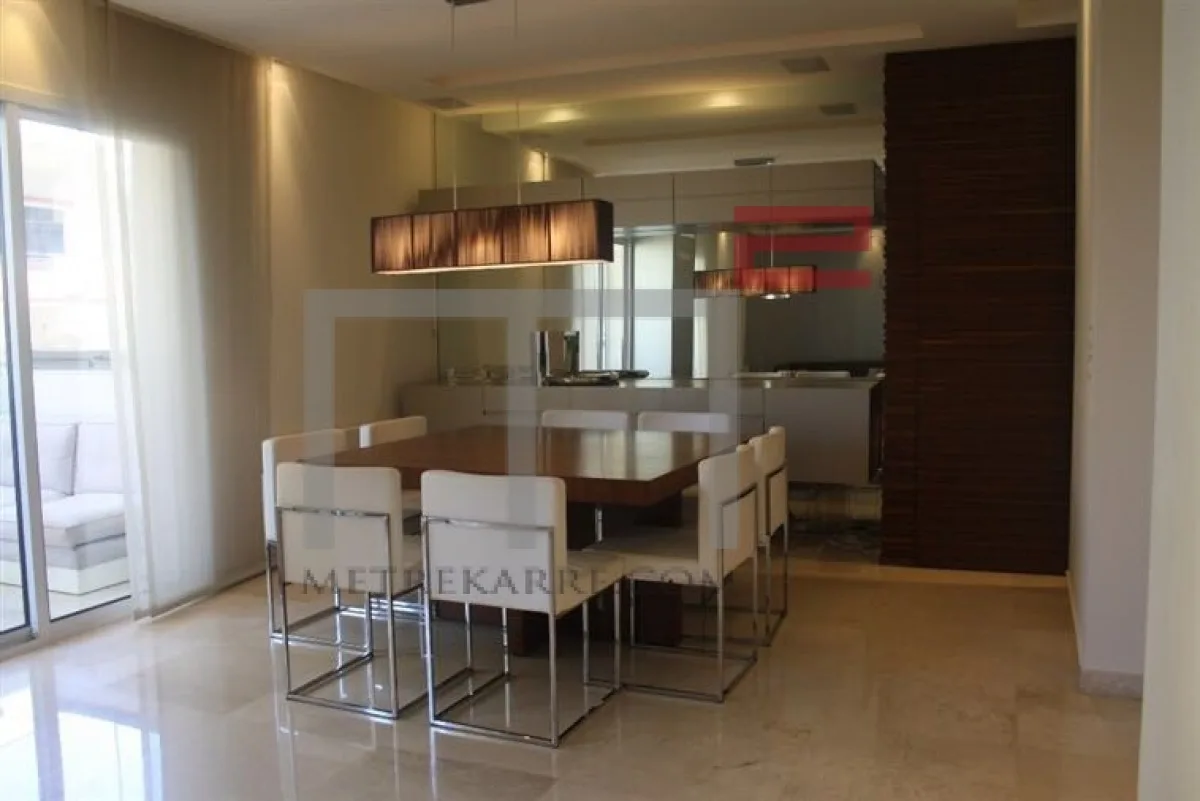 Apartment for Rent in Ain El Mreisse — الصورة 3