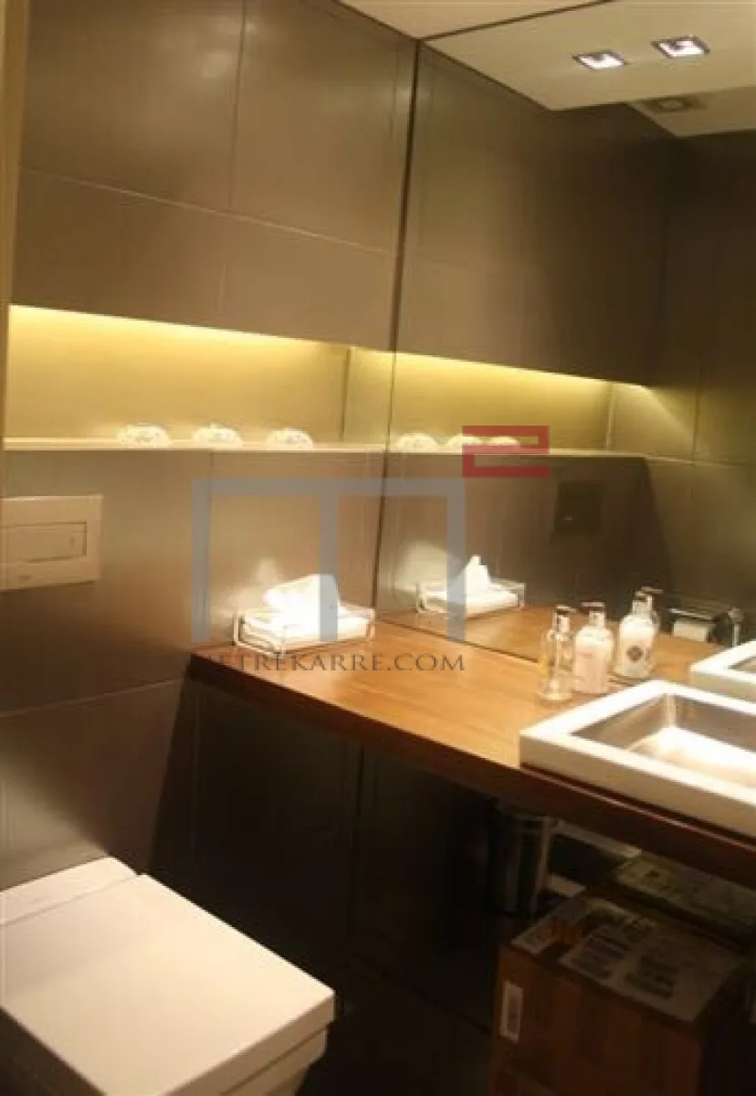 Apartment for Rent in Ain El Mreisse — الصورة 2