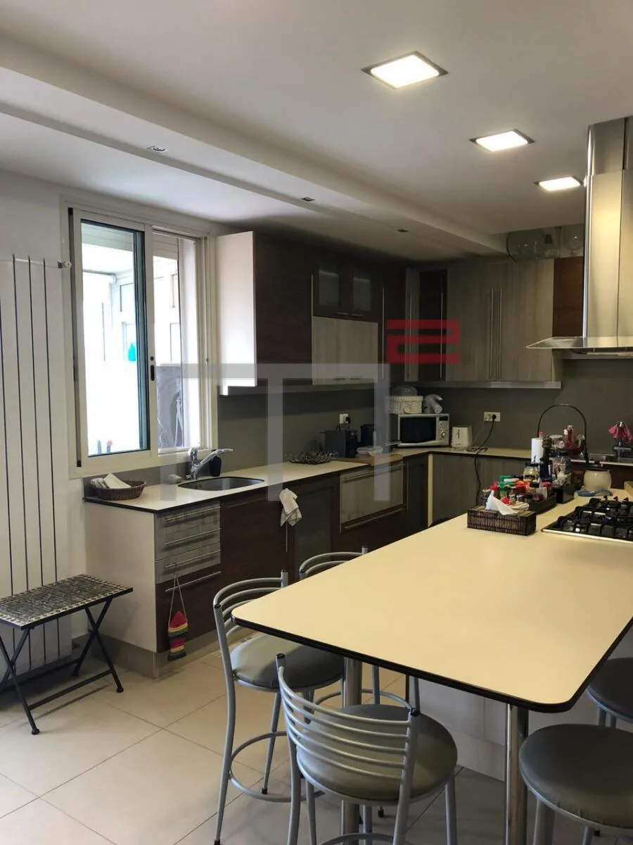 Duplex for Sale in Achrafieh — الصورة 4
