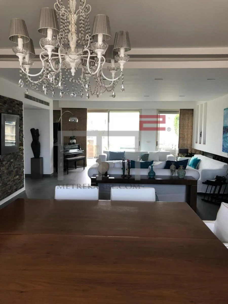 Duplex for Sale in Achrafieh — الصورة 5