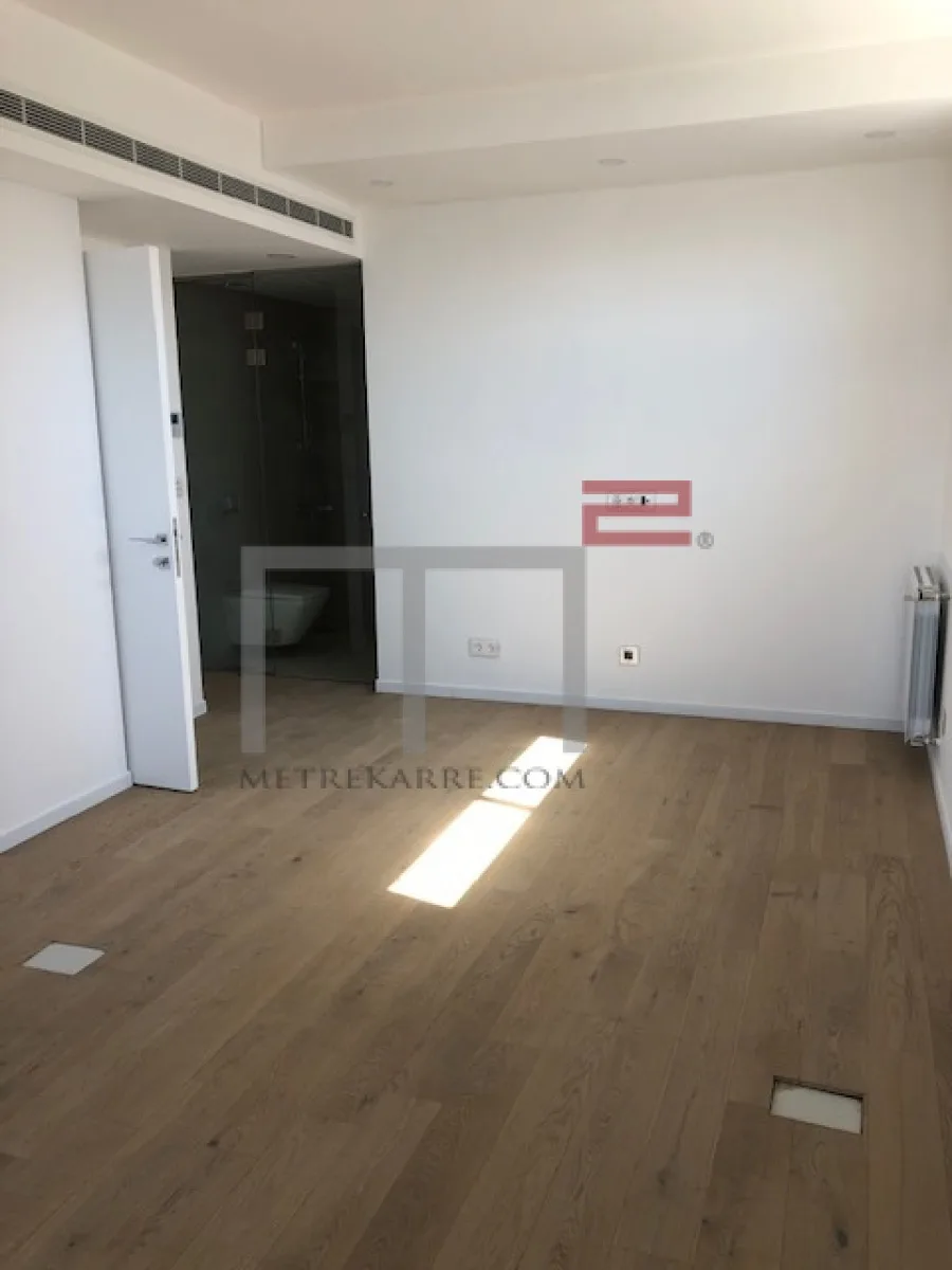 Apartment for Sale in Mar Mikhael — الصورة 3