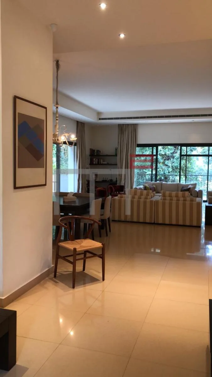 Apartment for Sale in Gemmayze — الصورة 2