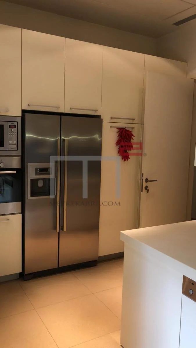 Apartment for Sale in Gemmayze — الصورة 3