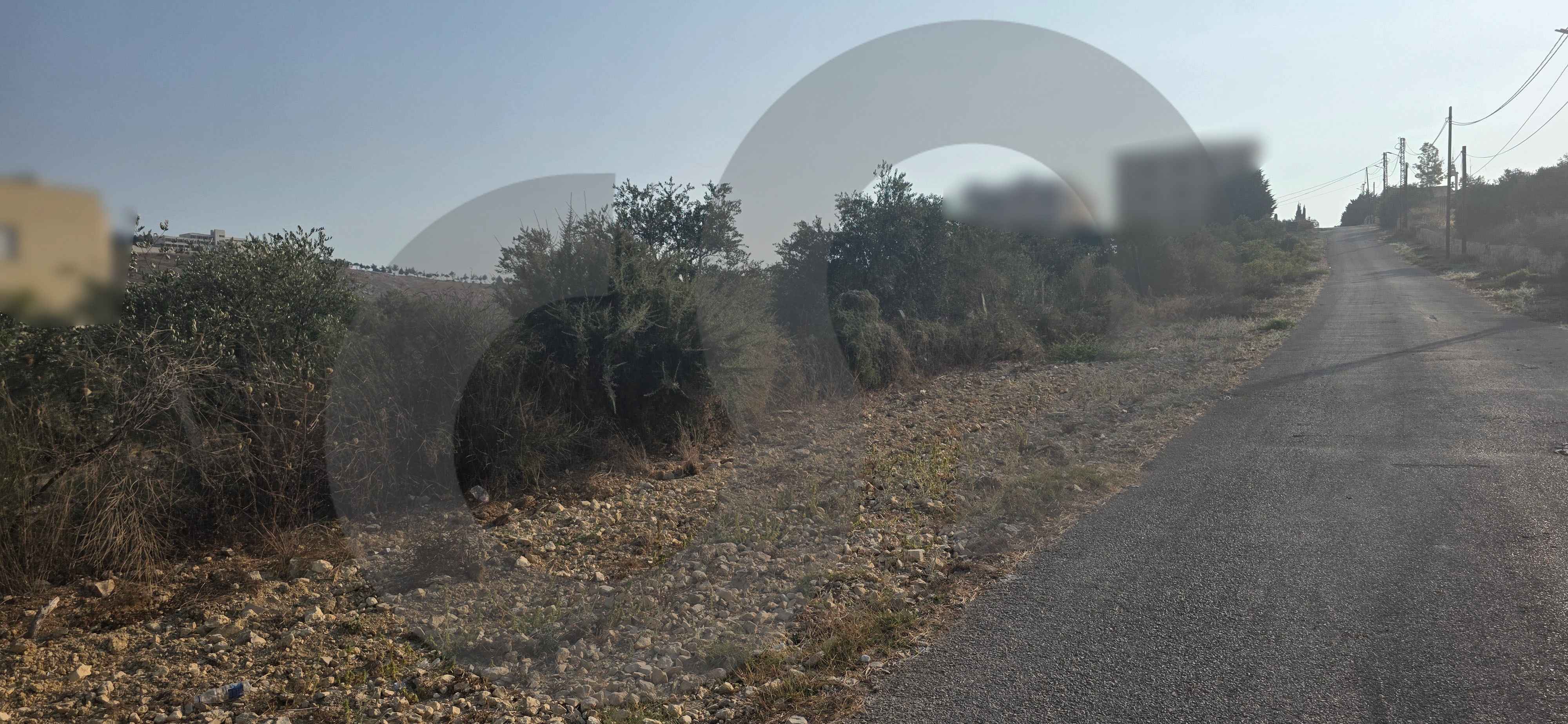 30/75 ZONING LAND/prime investment opportunity in Amioun, Koura — الصورة 3