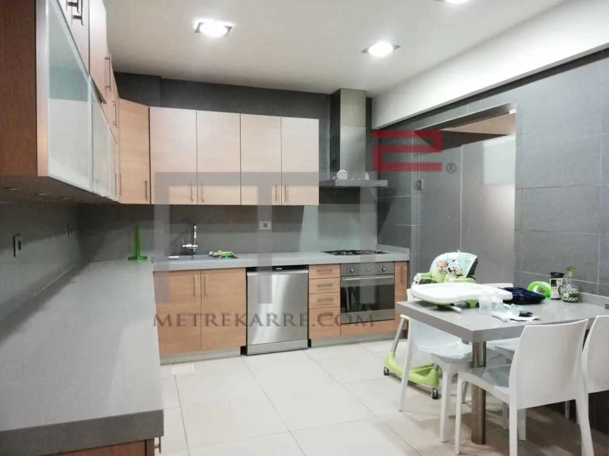 Apartment for Rent in Achrafieh — الصورة 3