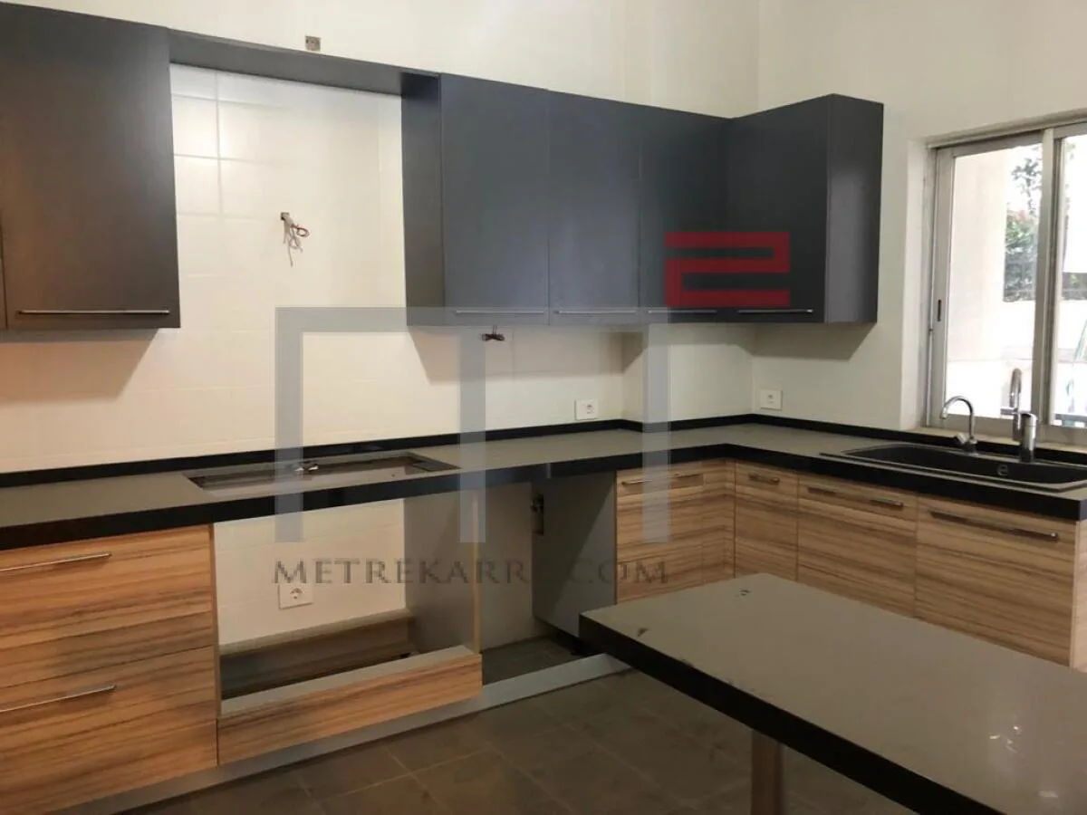 Apartment for Rent in Achrafieh — الصورة 3