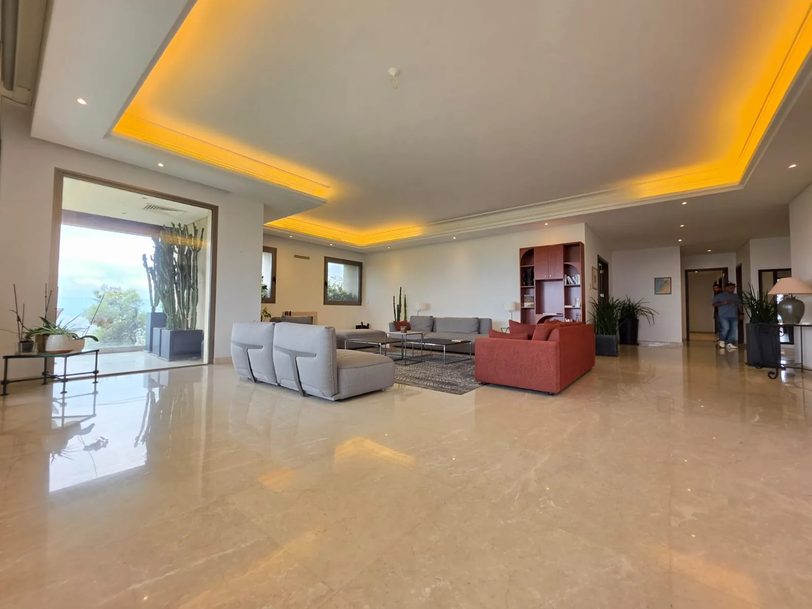 Apartment for Sale in Yarzeh — الصورة 2