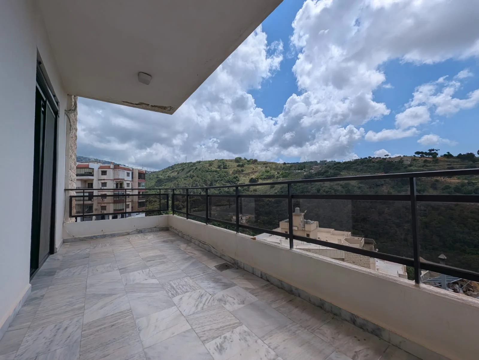Apartment for Sale in Bsaba