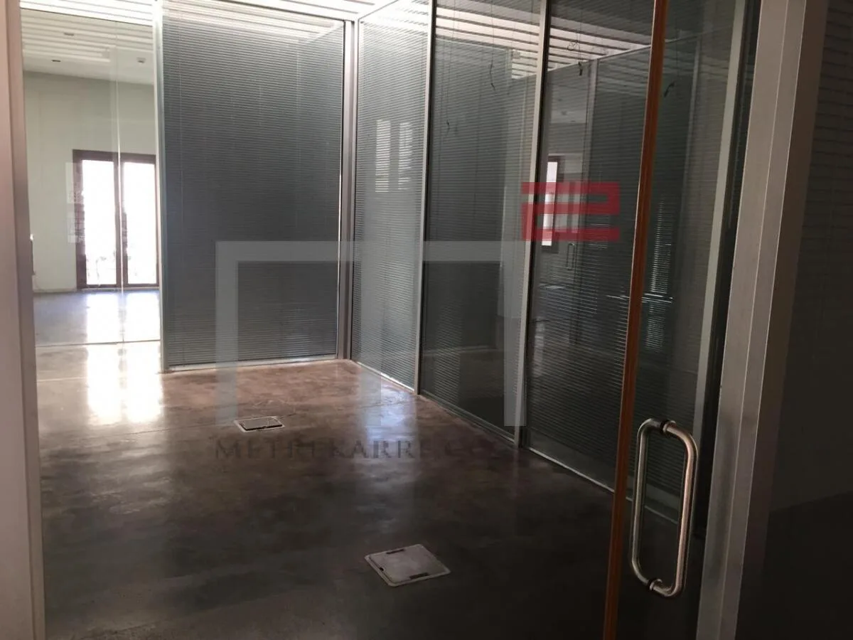 Office for Rent in Downtown — photo 3