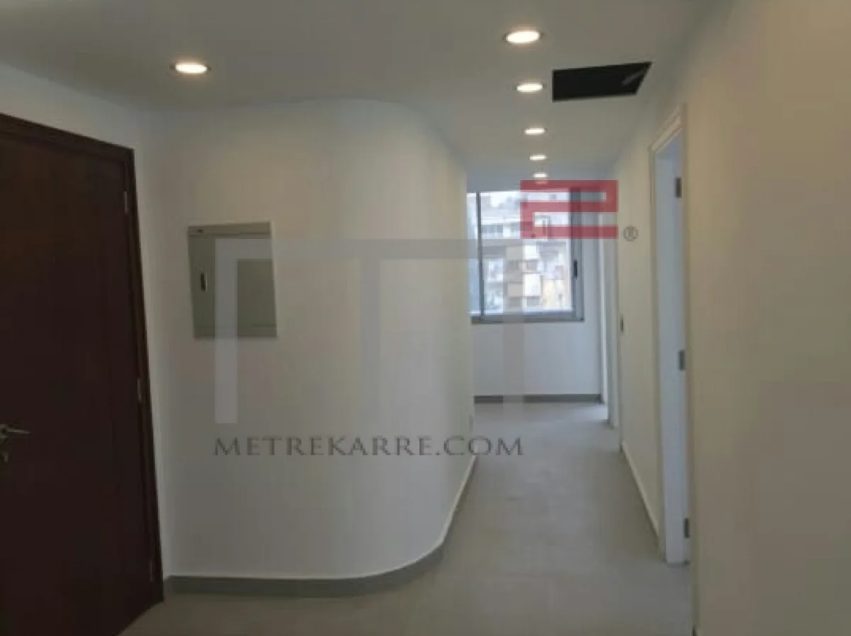 Office for Rent in Clemenceau