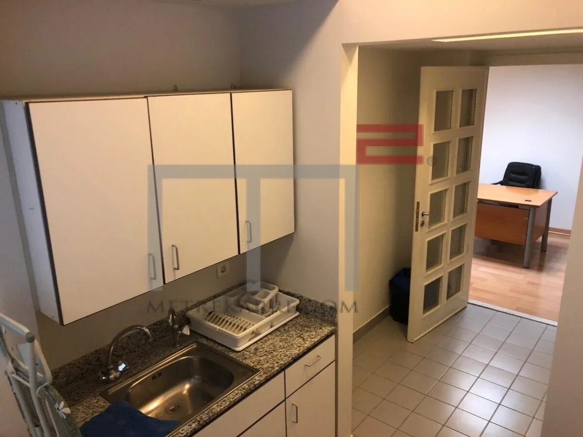 Apartment for Rent in Achrafieh — الصورة 2