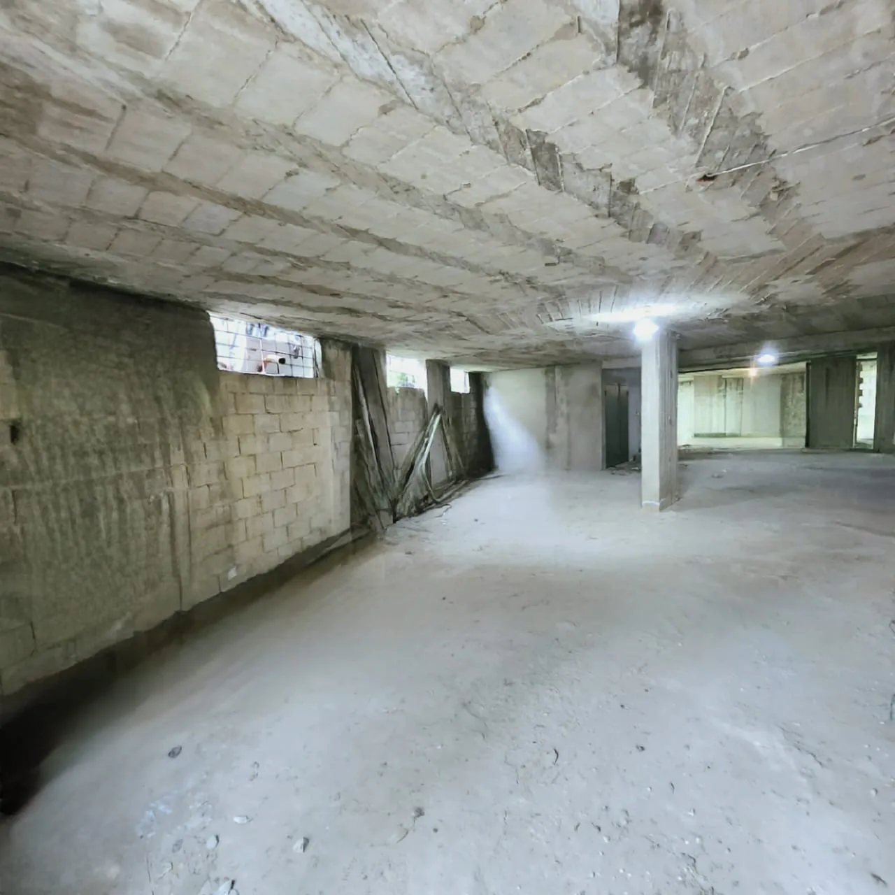 Warehouse for Sale in Mazraat Yachoua