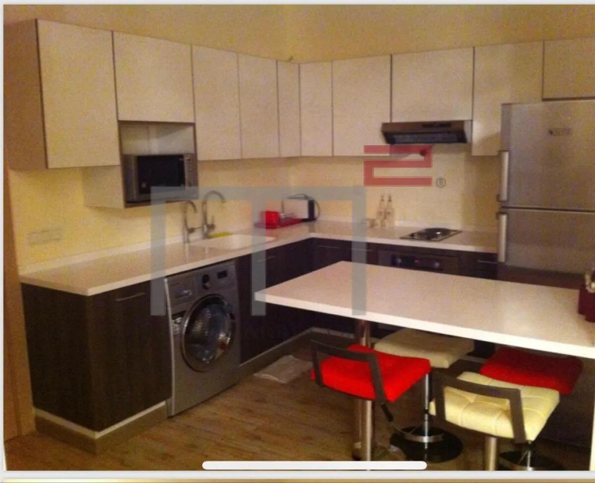 Studio for Rent in Gemmayze — الصورة 3